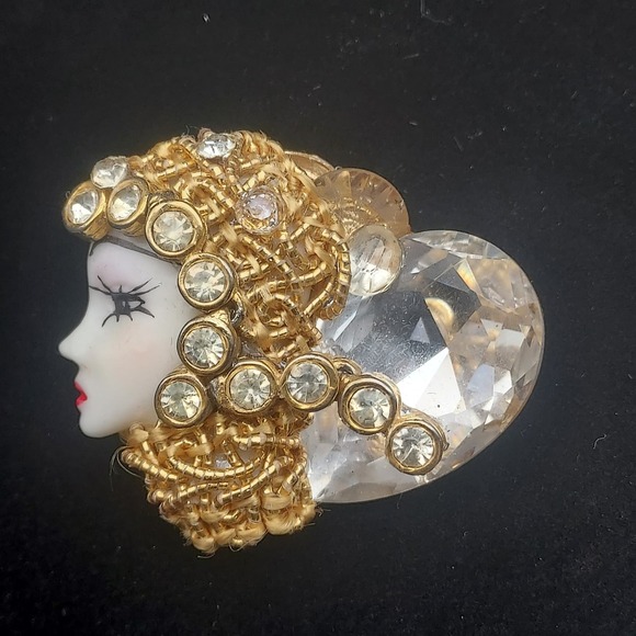 Rhinestone Egyptian Lady Head Brooch Handcrafted Artisan Linda Rosshirt - Picture 1 of 9